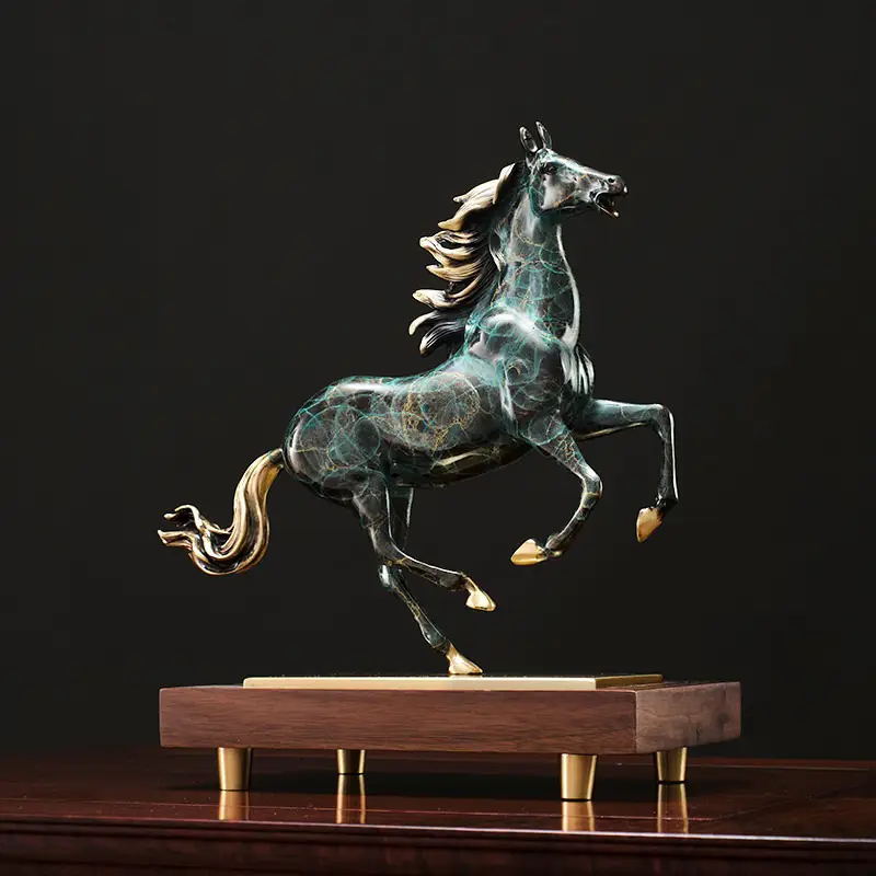 Linh Vật Phong Thủy 2026: Giải Mã Sức Mạnh Của Ngựa Trong Năm Bính Ngọ 4 Tượng Ngựa Phong Thủy Oai Phong Dũng Mãnh