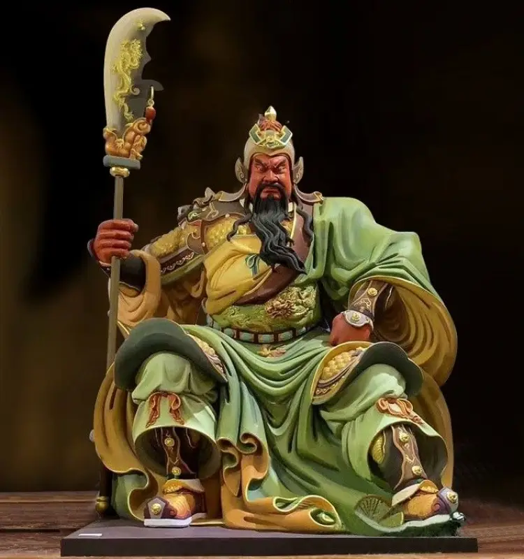 Giải Mã Ý Nghĩa Quan Công Cầm Đao Trong Phong Thủy Chính Phái 7 Tượng Quan Công Cầm Đao Đa Dạng Mẫu Mã