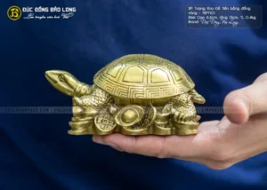 Tượng rùa đồng phong thủy bàn làm việc sang trọng.
