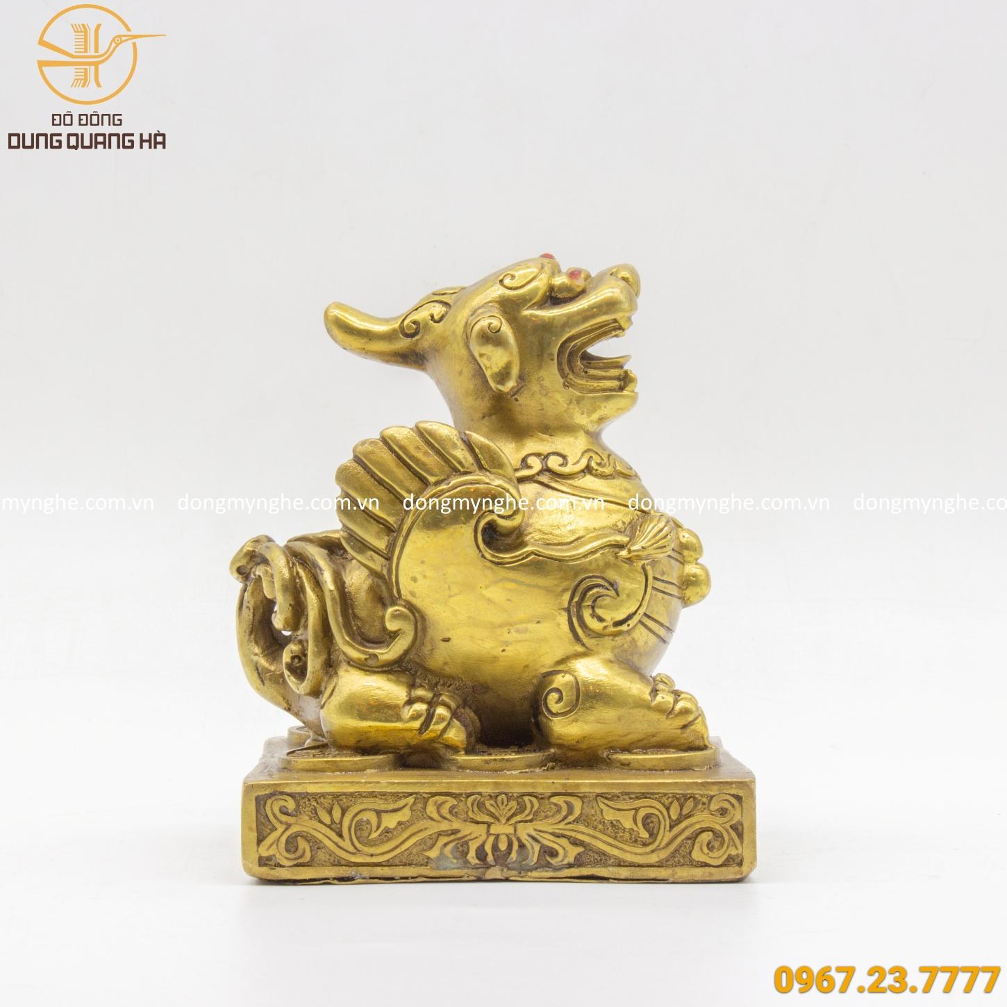 Tượng Tỳ Hưu cổ điển chạm khắc tinh xảo uy nghiêm