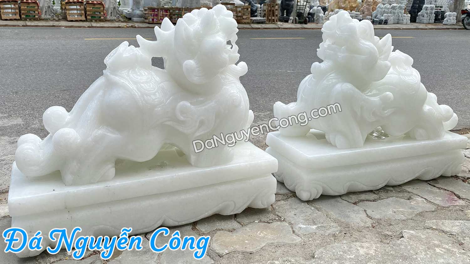 Tượng Tỳ Hưu đá cẩm thạch uy nghi