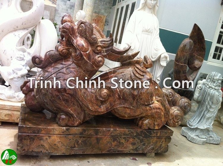 Tượng Tỳ Hưu đá tự nhiên chạm khắc tinh xảo