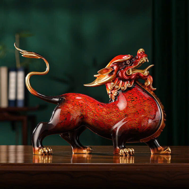 Tượng Tỳ Hưu uy nghi trong không gian sang trọng.