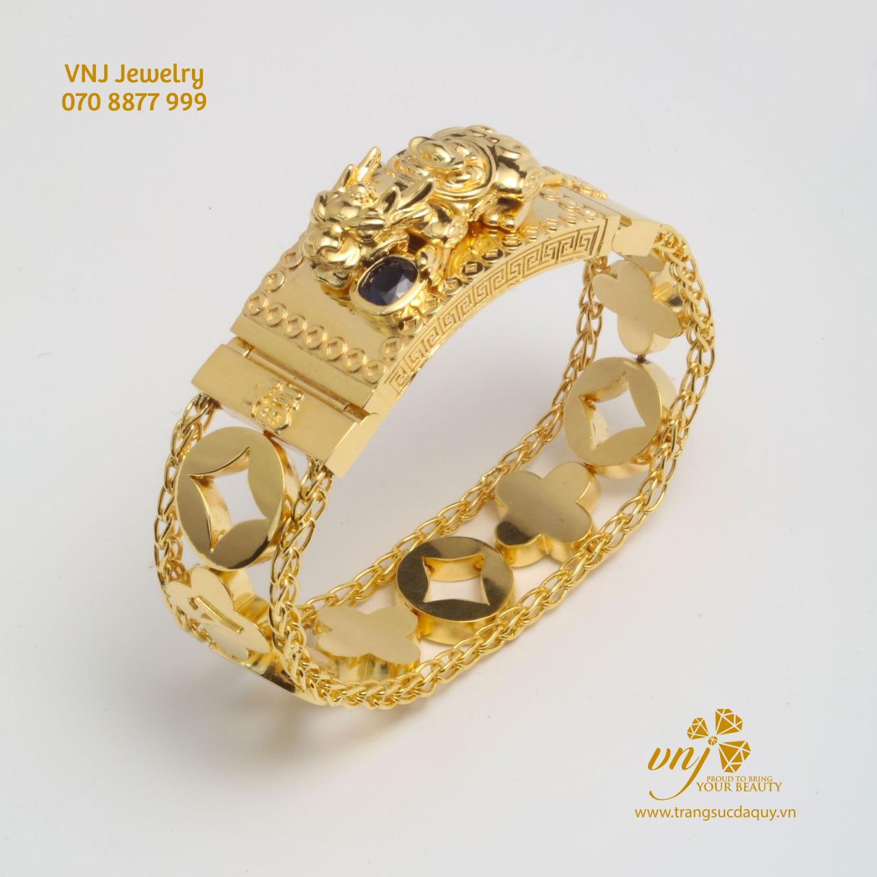 Tỳ Hưu Cho Nữ Giới: Cẩm Nang Phong Thủy Toàn Diện Kích Hoạt Tài Lộc và Bình An 6 Tỳ Hưu đá quý, kim loại: nhẫn, mặt, vòng tay.