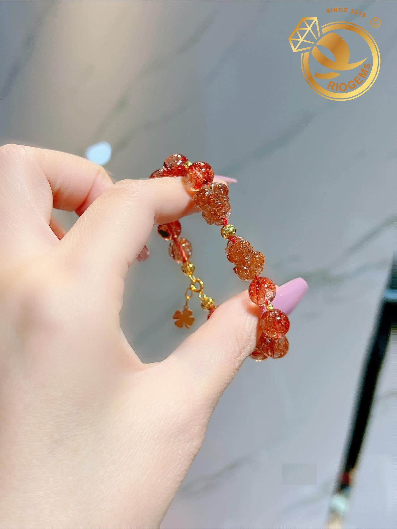 Tỳ Hưu Cho Người Tuổi Tuất Mệnh Thổ: Hóa Giải Bế Tắc, Chiêu Tài Lộc Theo Chuẩn Phong Thủy Chính Phái 6 Tỳ Hưu đá thạch anh vàng đỏ