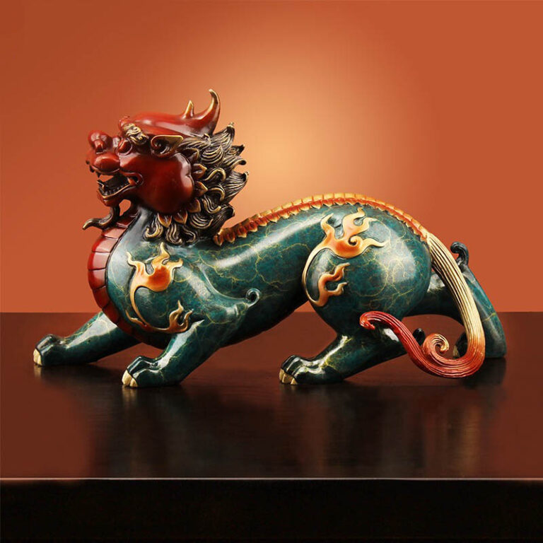 Tỳ Hưu điêu khắc tinh xảo, uy dũng, không hậu môn.