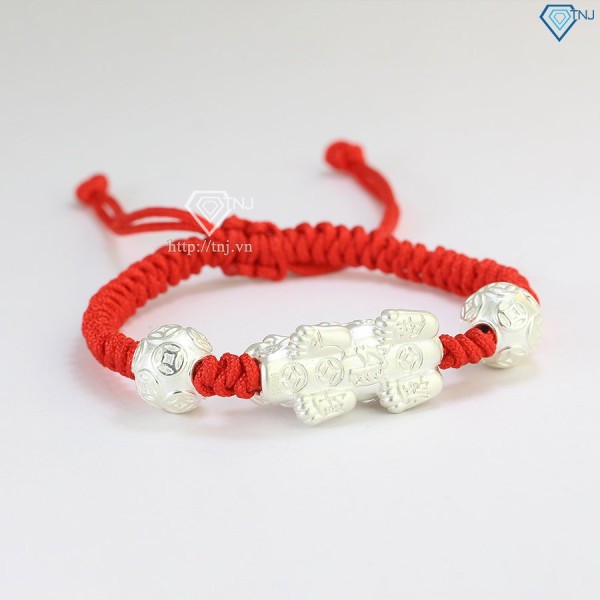 Bí Mật Cổ Xưa và Những Giai Thoại Linh Nghiệm Về Tỳ Hưu: Cẩm Nang Chuyên Sâu 7 Tỳ Hưu nhỏ đeo trang sức phong thủy bảo hộ.