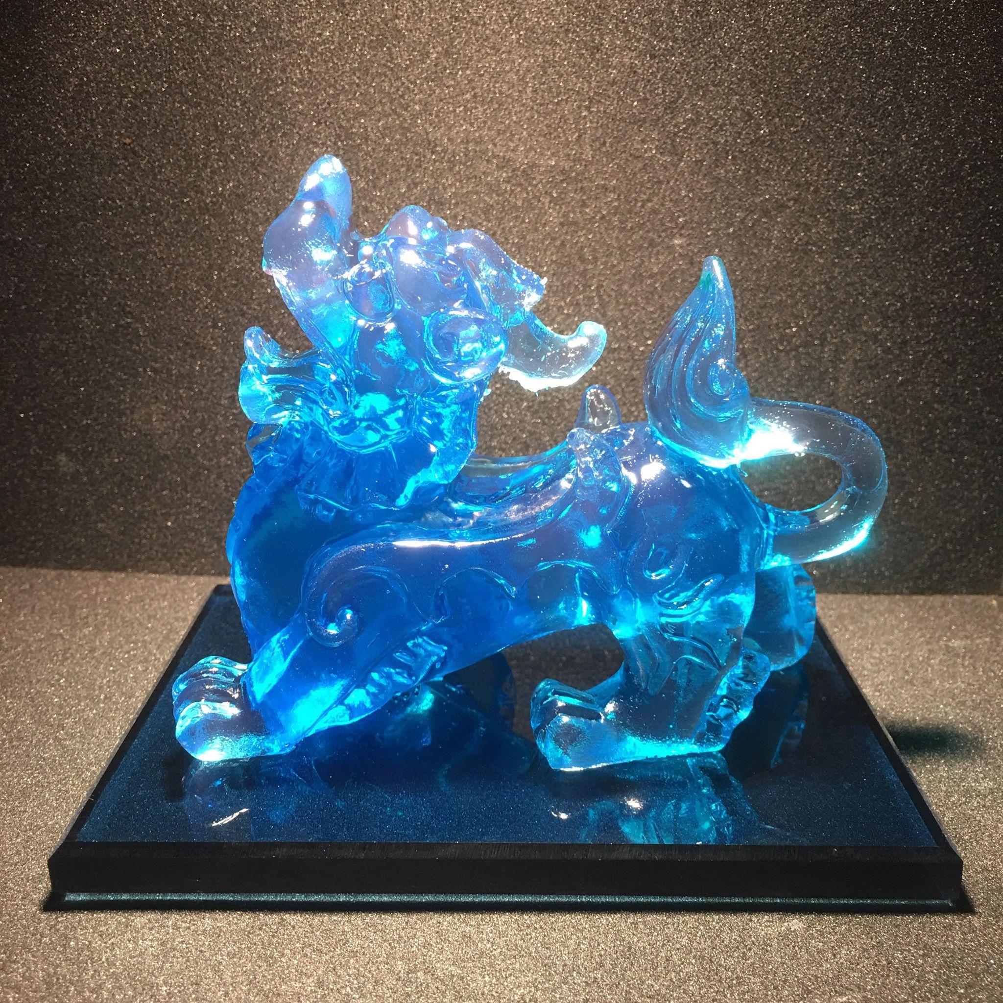 Tỳ Hưu pha lê xanh dương lấp lánh