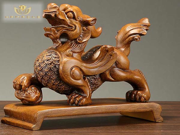 Tỳ Hưu cho Người Tự Do (Freelancer): Bí Quyết Thu Hút Tài Lộc và Nâng Tầm Sự Nghiệp 6 Tỳ Hưu phong thủy chất liệu đá, đồng, gỗ