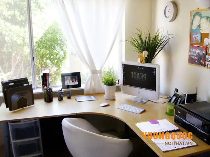 Phá Giải Ý Nghĩa Nhà Vệ Sinh Hướng Bắc: Bí Quyết Thăng Tiến Công Danh 6 Bàn làm việc phong thủy khoa học