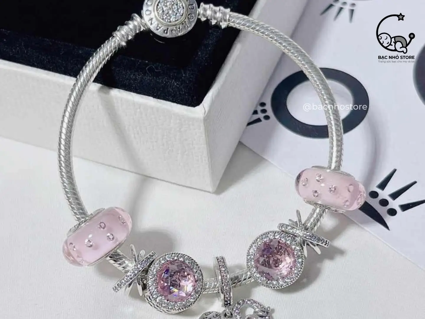 Giải Mã Vòng Bạc Phong Thủy: Ý Nghĩa & Cách Chọn Chuẩn Xác 6 Vòng bạc phong thủy hợp mệnh