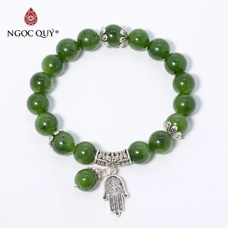 Vòng tay ngọc bích xanh nhiều sắc thái