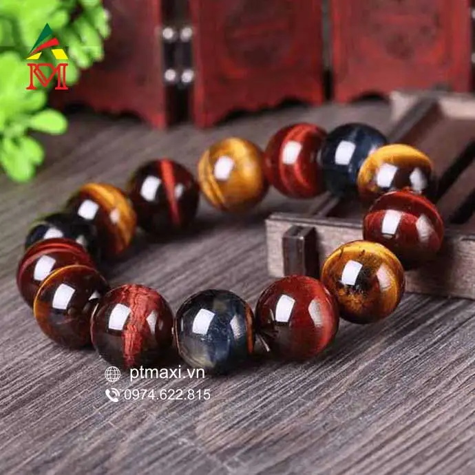 Vòng Phong Thủy Tuổi Đinh Tỵ 1977: Bí Quyết Thu Hút Thịnh Vượng 7 Đá Phong Thủy: Thạch Anh, Mã Não, Mắt Hổ Đa Sắc.