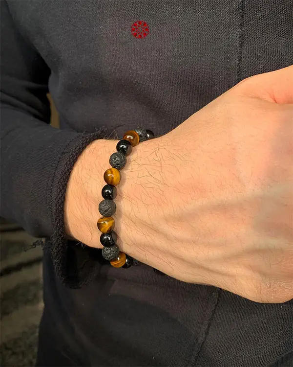 Vòng Phong Thủy Tuổi Thìn Nam: Khai Vận, Tăng Cường Bản Mệnh 7 Vòng phong thủy thanh lịch cho quý ông.