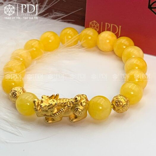 Giải Mã Bí Ẩn: Vòng Pha Lê Tỳ Hưu Hợp Tuổi Nào Hiệu Quả Nhất 6 Vòng Tỳ Hưu Thạch Anh Vàng Hợp Mệnh Kim