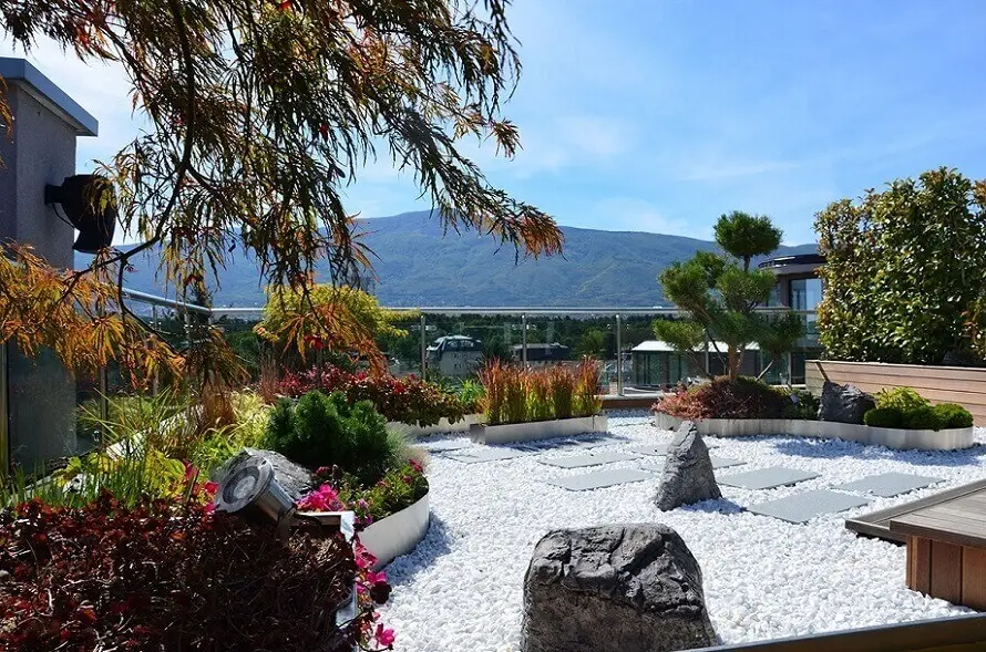 An yên tĩnh lặng: Thiền và vườn Zen.