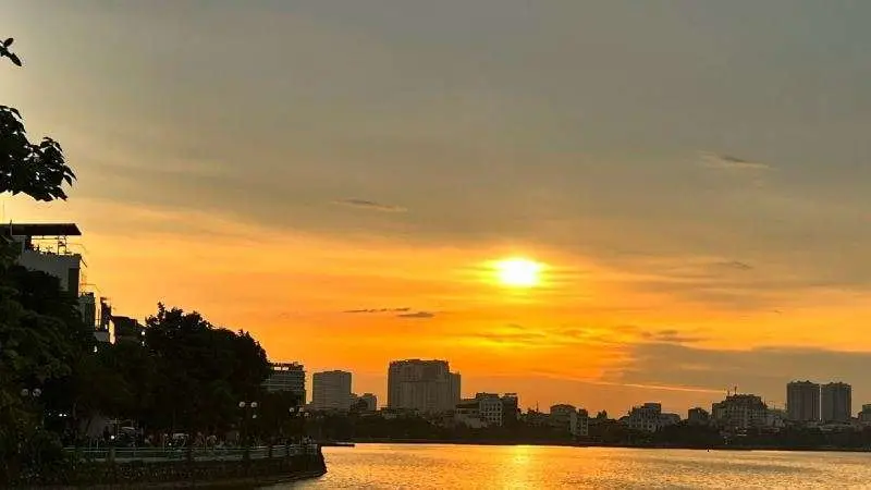 Giải Mã Giấc Mơ Thấy Đấu Trường La Mã: Điềm Báo Nào Đang Chờ? 3 La Mã hoàng hôn: Quá khứ, tương lai.