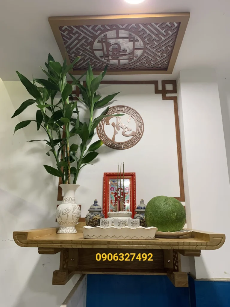 Bàn thờ Ông Táo lễ vật trang trọng