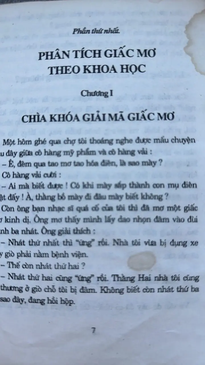 Nằm Mơ Thấy Có Bầu: Giải Mã Điềm Báo và Tìm Sự An Tâm Tuyệt Đối 6 Nghiên cứu sách cổ, giải mã giấc mơ số huyền bí.