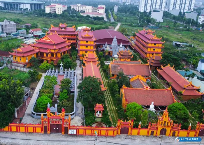 Toàn cảnh kiến trúc cổ kính của Chùa Thắng Nghiêm (Khúc Thủy tự) ở Thanh Oai