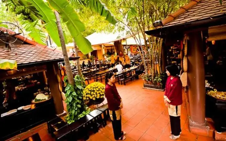 Tìm Quán Ăn Ngon Ở Hà Nội | Cẩm Nang Toàn Diện Cho Bữa Cơm Gia Đình