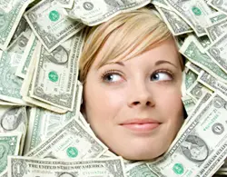 Nằm Mơ Thấy Người Khác Cho Tiền Đô: Giải Mã Điềm Báo Đang Chờ Bạn? 6 Người hạnh phúc rạng rỡ với tiền đô