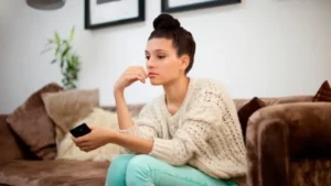 Phụ nữ lo âu: Nỗi ám ảnh răng rụng.