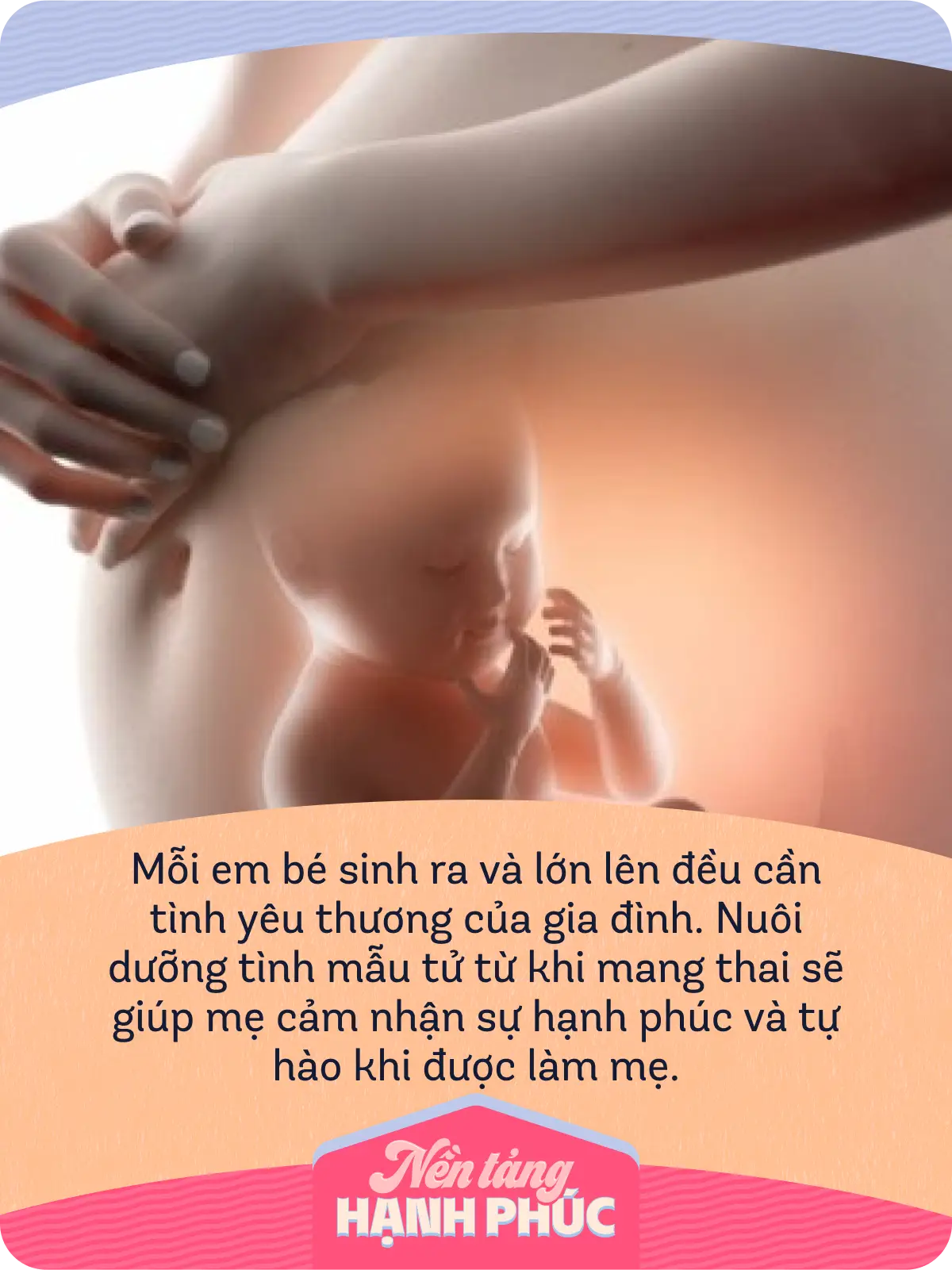 Bạn bè chia sẻ niềm vui cùng mẹ bầu hạnh phúc.