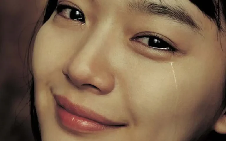 Người rơi nước, biểu cảm lo lắng