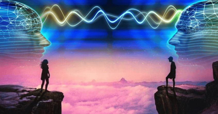 Người mơ mộng giữa biểu tượng tâm linh