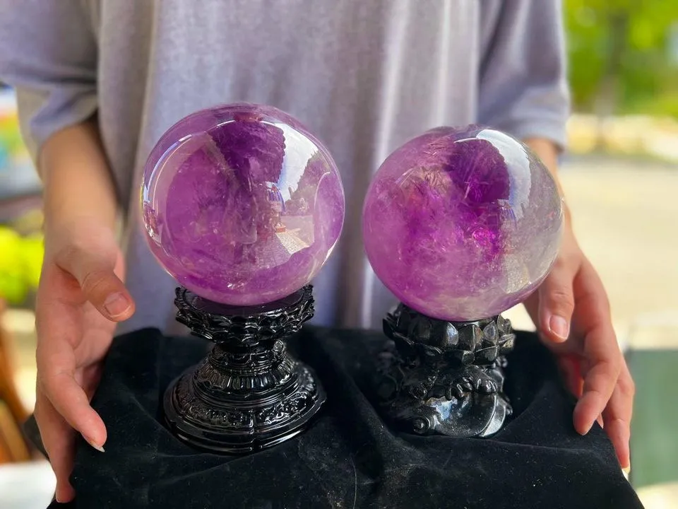 Bi cầu đá thạch anh tím có công dụng gì cho người mệnh Hỏa, Thổ, Kim, Mộc