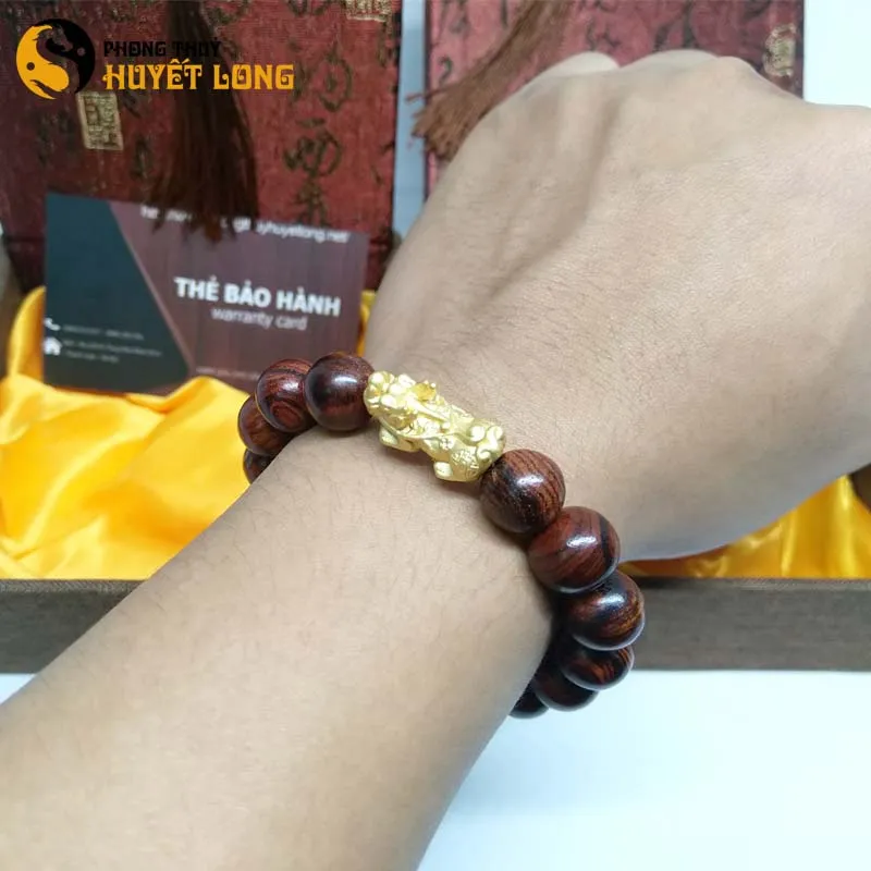 Vòng Tay Gỗ Sưa Đỏ 12ly Mix Tỳ Hưu Bạc Xi Vàng