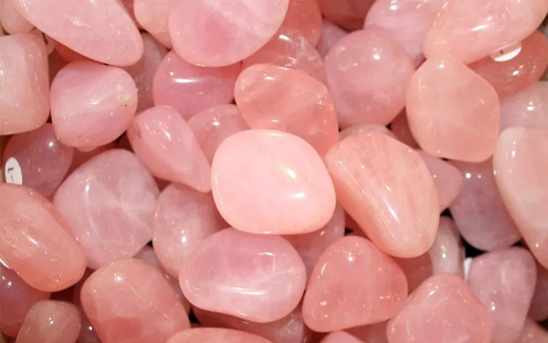 Các loại biến thể đa dạng của dòng thạch anh trong đá tự nhiên phong thủy