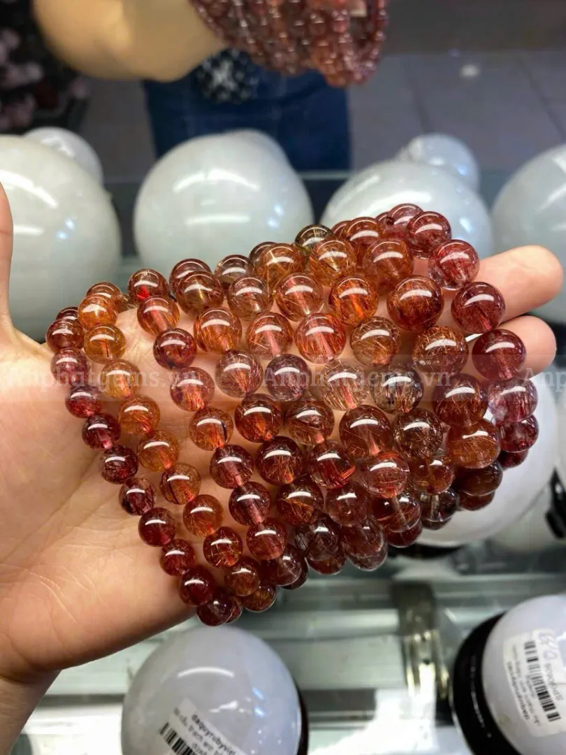 Vòng đá thach anh tóc đỏ