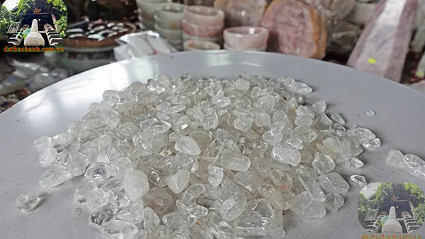 Đá thạch anh trắng trong suốt
