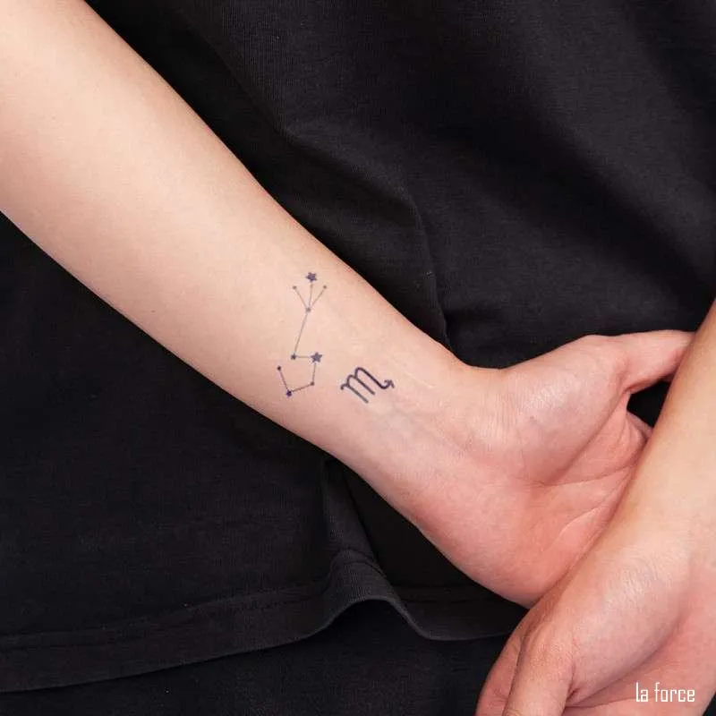 Hình xăm cung bọ cạp mini