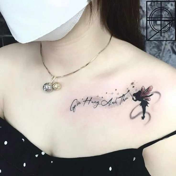 Hình xăm tên người thân yêu kết hợp với họa tiết trang trí tinh tế