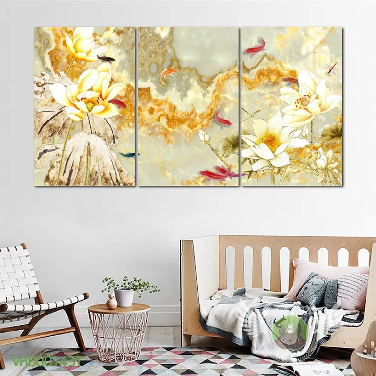 Chín con cá chép bơi lội tung tăng tượng trưng cho sự dư dả vĩnh cửu