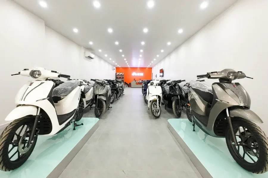 Chọn màu xe ngoài phong thủy cân nhắc sở thích cá nhân, dễ bảo dưỡng và an toàn khi lái