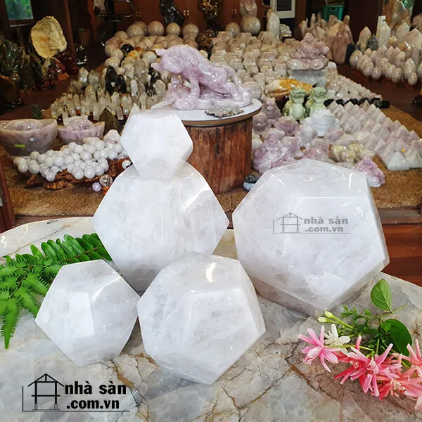 Quả Cầu Đá Thạch Anh Trắng 12 Mặt