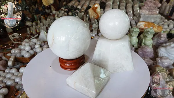 Tác dụng của đá thạch anh trắng