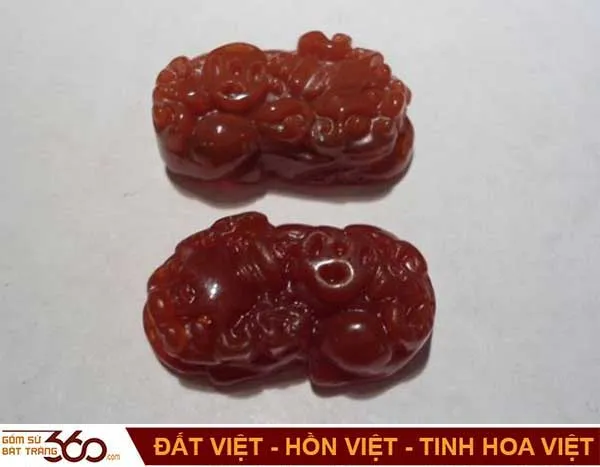 mệnh thổ đeo vòng tỳ hưu màu gì