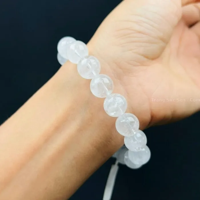 Vòng thạch anh trắng