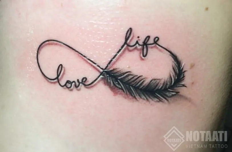 Ý nghĩa hình xăm lông vũ vô cực