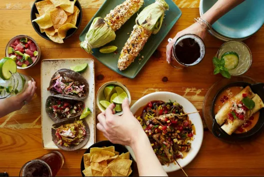 Nằm Mơ Thấy Ăn Uống Đánh Con Gì? Giải Mã Giấc Mơ Thấy Ăn Uống Đánh Số Mấy?