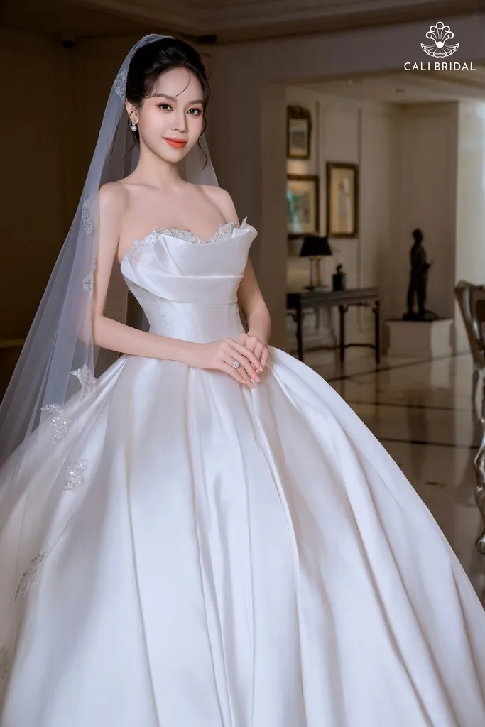 1996 cưới năm nào