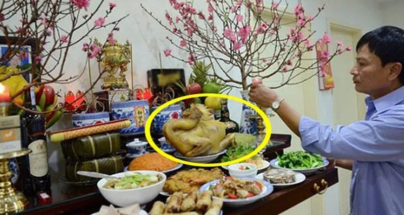 Cách Bày Gà Trên Bàn Thờ Chuẩn Phong Thủy Bình An 2026 14 Mâm cúng gà trống rước tài lộc ngày đầu năm mới 2026