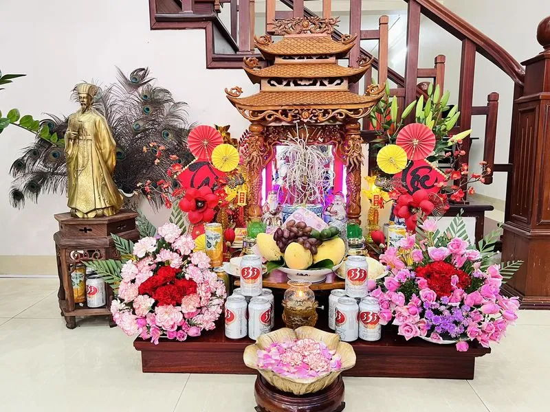 Thiết kế không gian thờ cúng Thần Tài cần hài hòa giữa yếu tố tâm linh và thẩm mỹ kiến trúc.