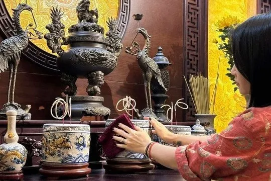 Bao Sái Bàn Thờ Ngày 29 Tết 2026: Chọn Giờ Đẹp Đón Lộc Xuân 18 45b3_baosaibantho2.jpg