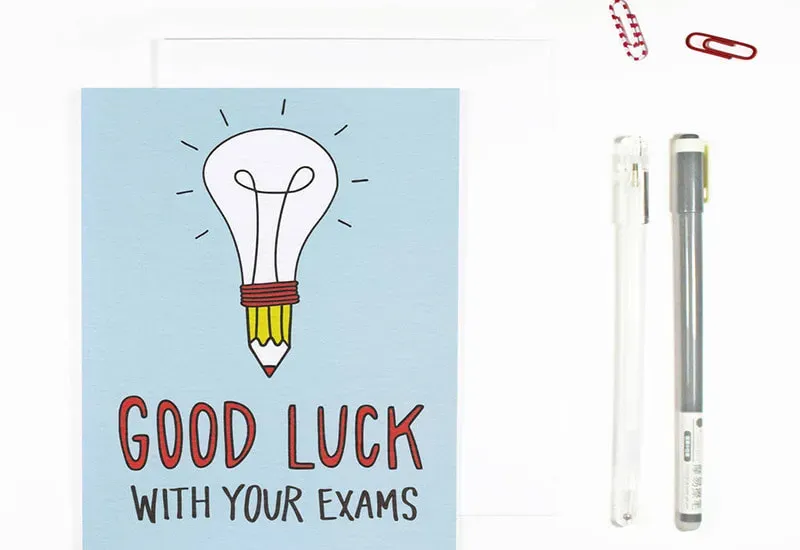 Biểu tượng đậu đỏ mang lại sự may mắn cho các bạn học sinh trong kỳ thi